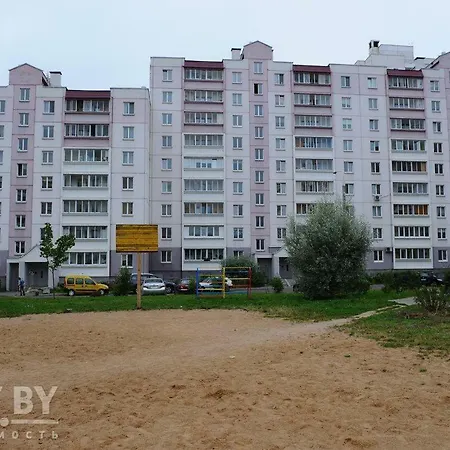 2Х Комнатная Квартира, Метро Спортивная Apartment *